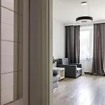 Close شقة فروتسواف
